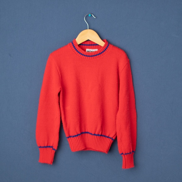 2/$20- VINTAGE Red knit sweater - Picture 1 of 2